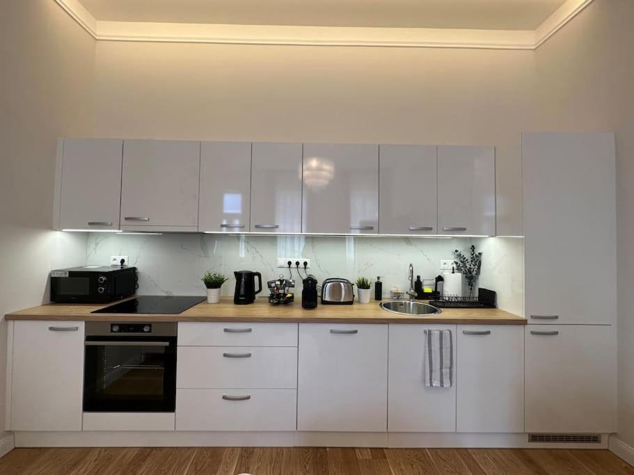 The Pearl Appartement Boedapest Buitenkant foto